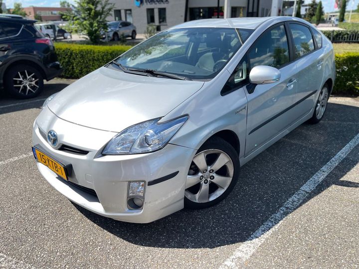 toyota prius 2010 jtdkn36u701138196