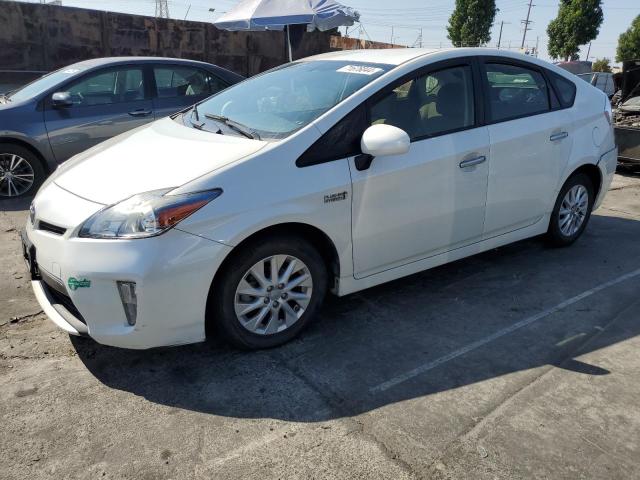 toyota prius plug 2014 jtdkn3dpxe3061221