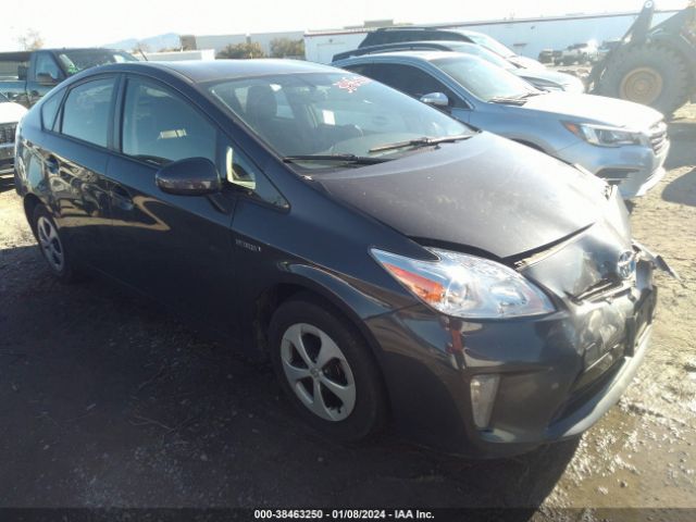 toyota prius 2015 jtdkn3du2f2003648