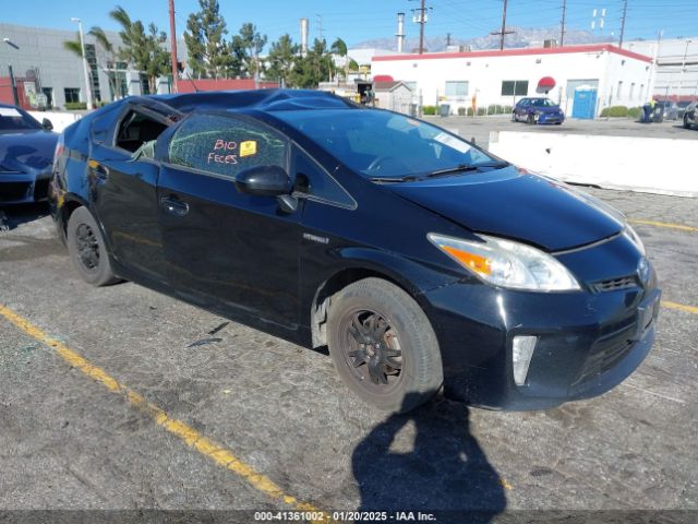 toyota prius 2015 jtdkn3du3f0452932