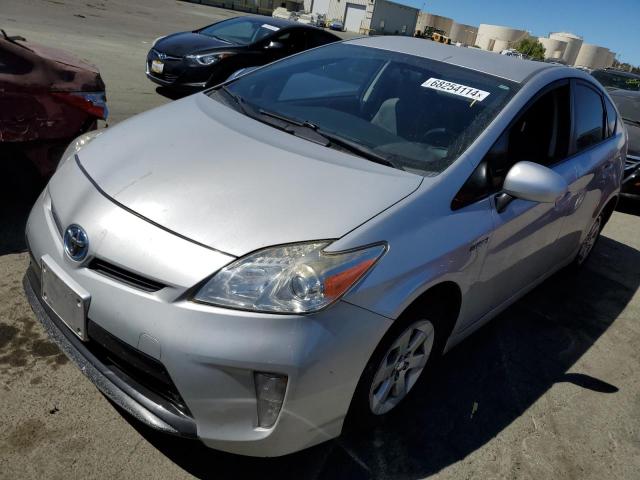 toyota prius 2015 jtdkn3du5f0438143