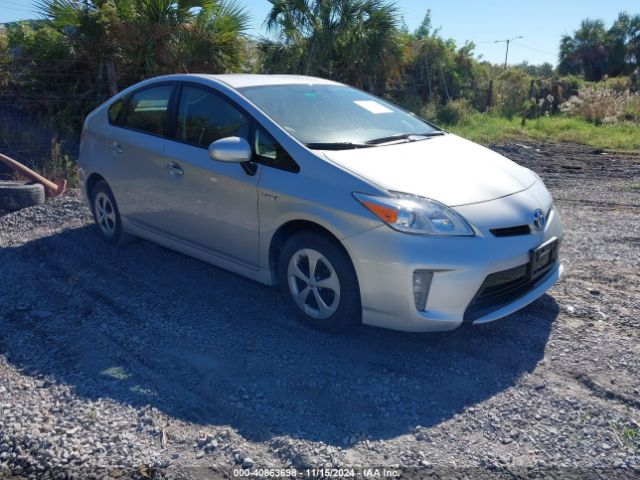 toyota prius 2015 jtdkn3du7f0397515