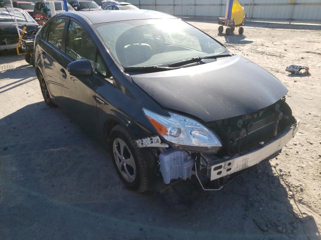 toyota prius 2015 jtdkn3du7f0468129