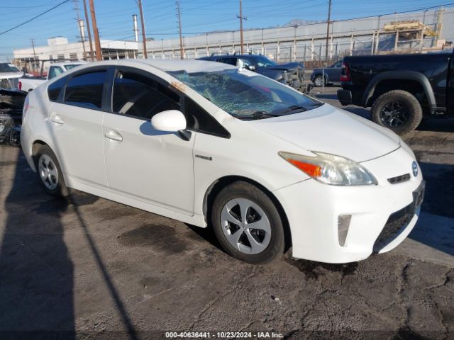 toyota prius 2015 jtdkn3du7f0472357