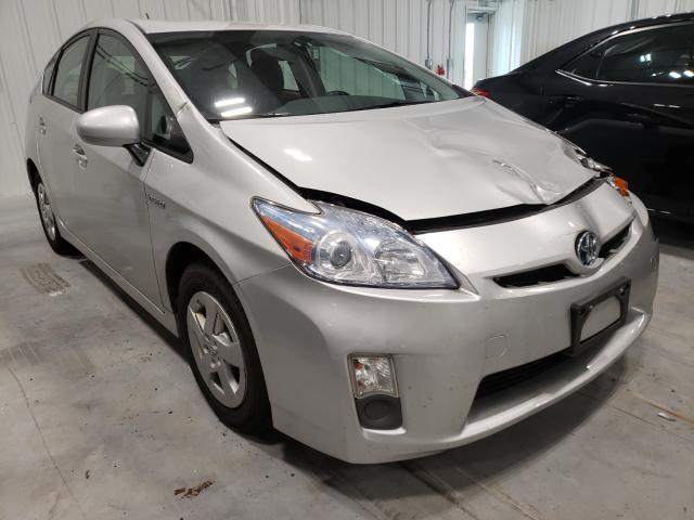 toyota prius 2011 jtdkn3du8b1390366