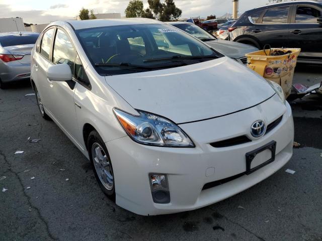 toyota prius 2011 jtdkn3du8b5372135