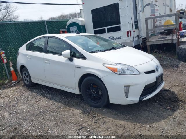 toyota prius 2015 jtdkn3du8f1952465