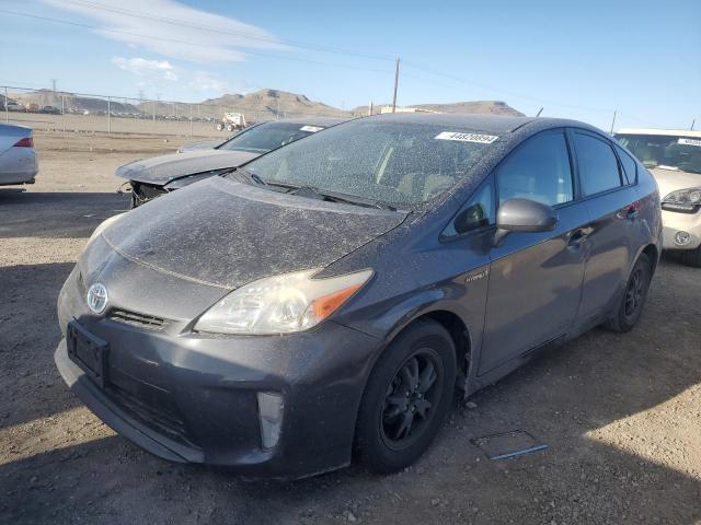 toyota prius 2015 jtdkn3du8f1983733