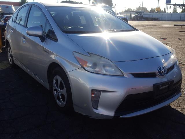 toyota prius 2013 jtdkn3duxd5562831