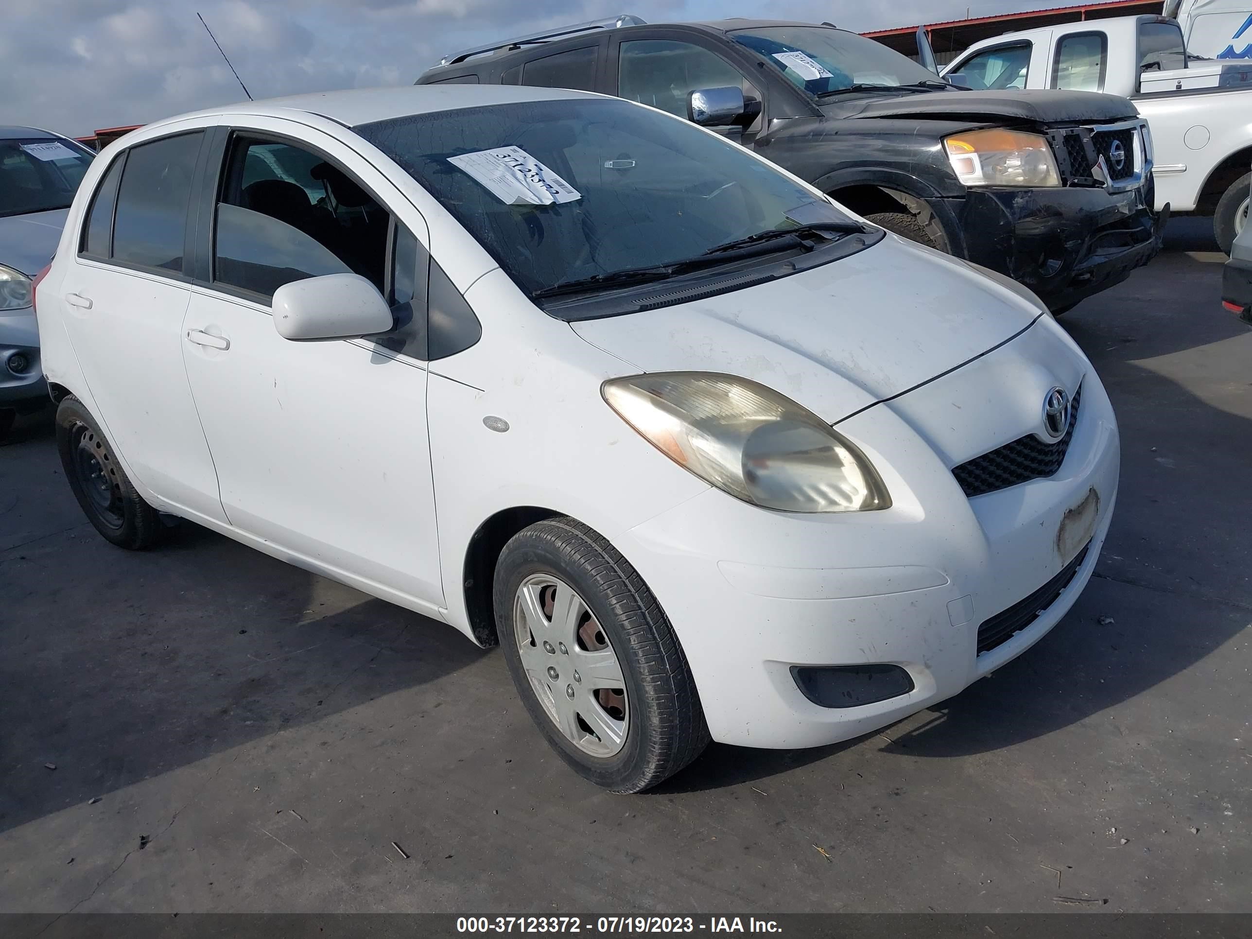 toyota yaris 2011 jtdkt4k36b5332528