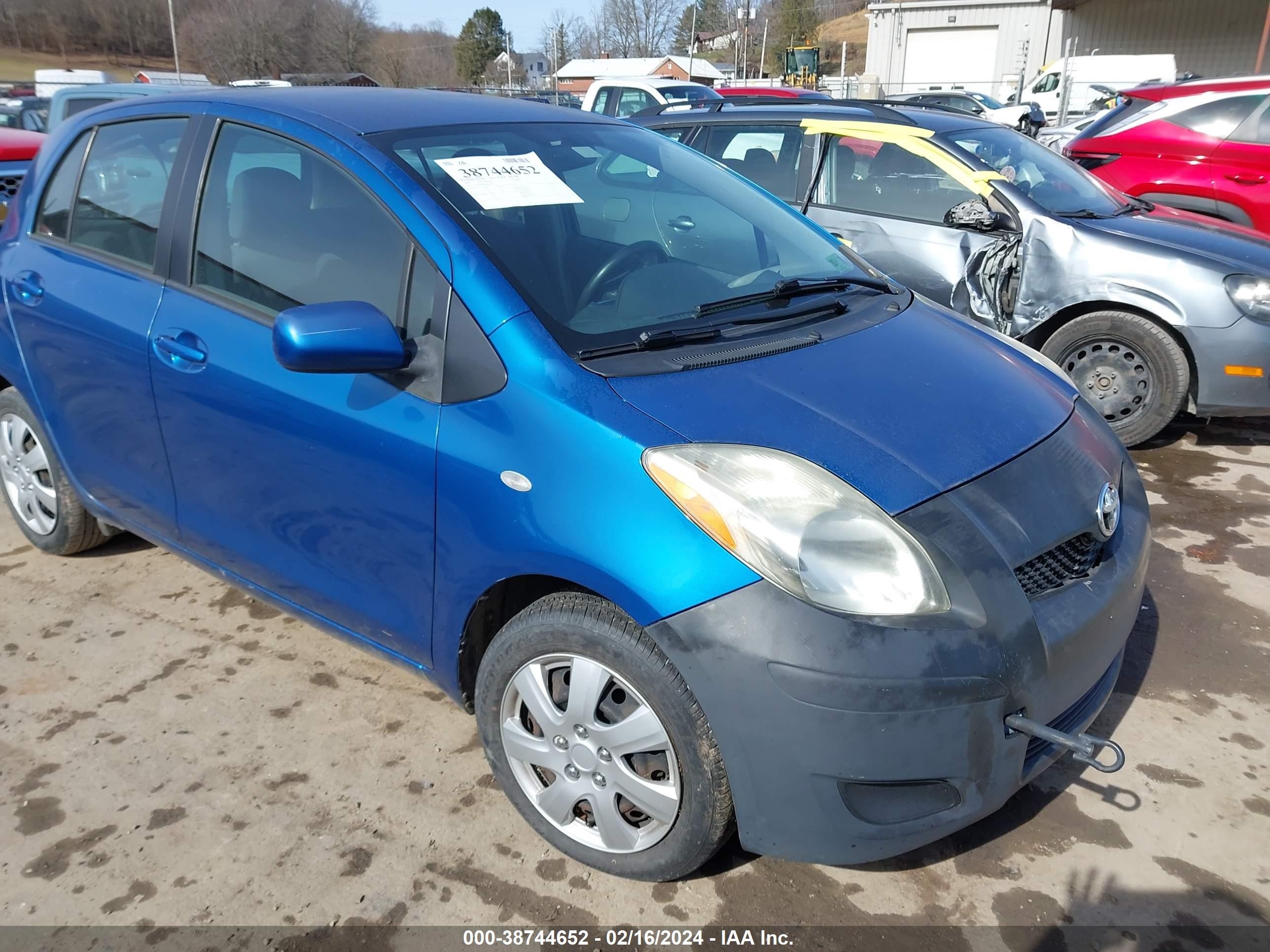 toyota yaris 2009 jtdkt903895224034