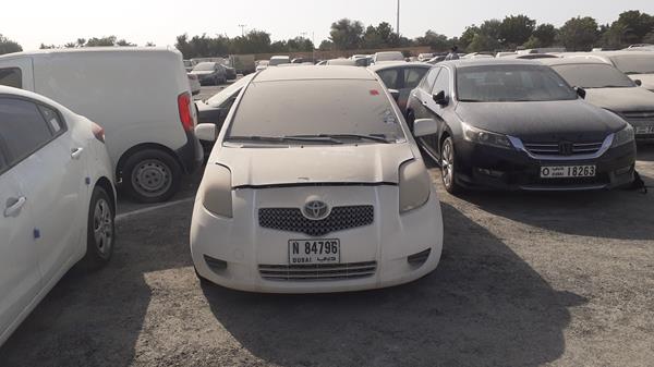 toyota yaris 2008 jtdkw923385086731