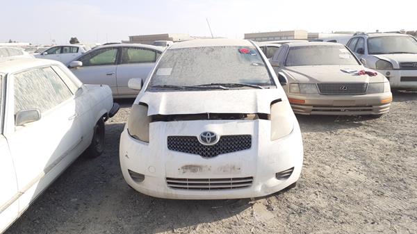 toyota yaris 2007 jtdkw923475052232