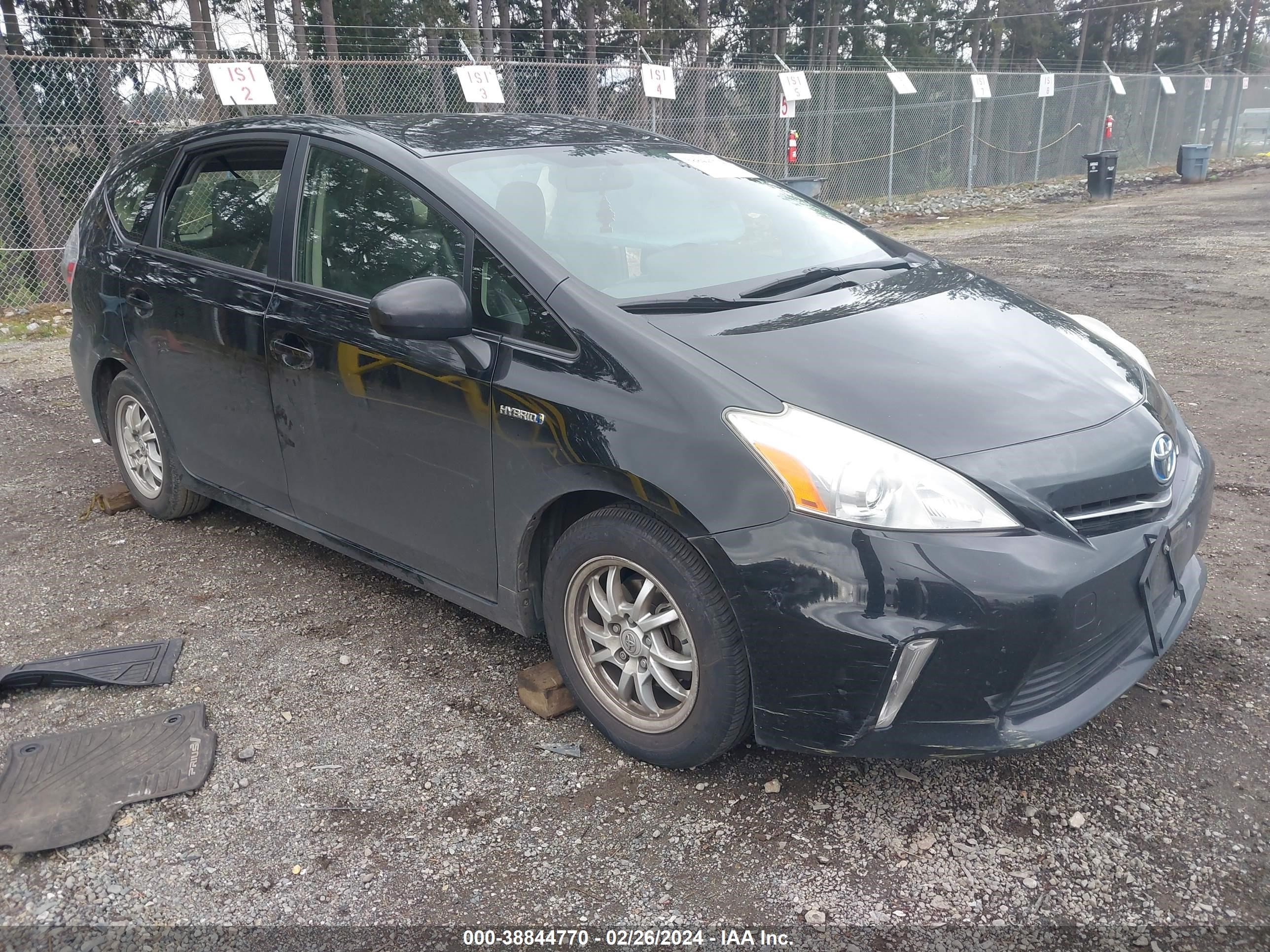 toyota prius v (+) 2013 jtdzn3eu6d3273132