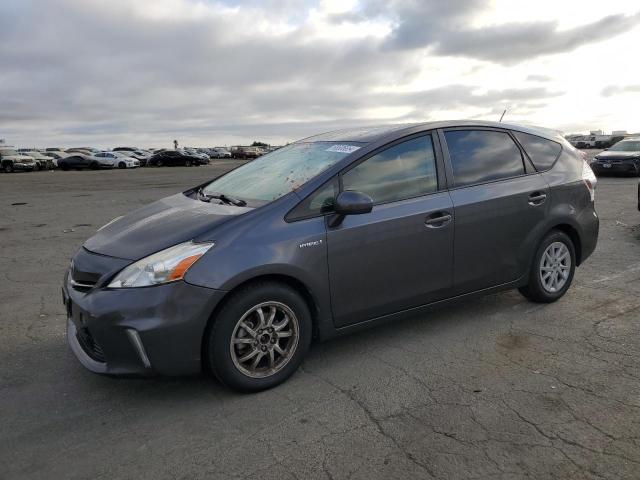 toyota prius v 2014 jtdzn3eu6ej001841