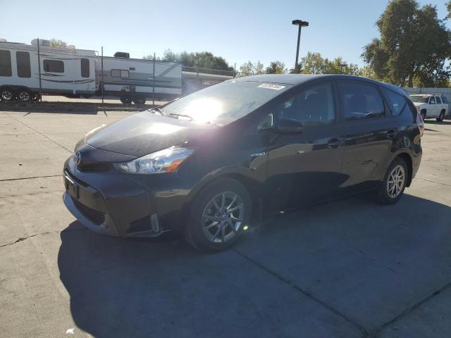 toyota prius v 2017 jtdzn3eu8hj060121