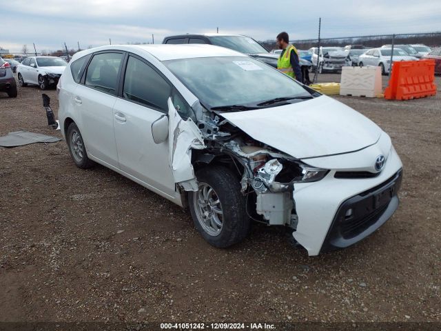 toyota prius v 2015 jtdzn3euxfj037436