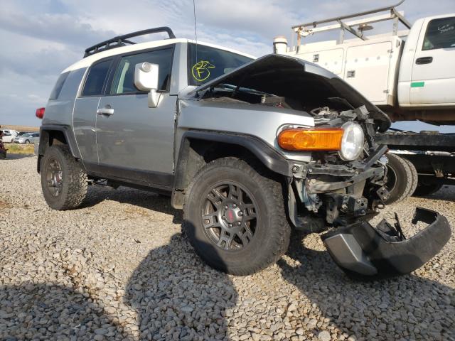 toyota fj cruiser 2011 jtebu4bf7bk107037