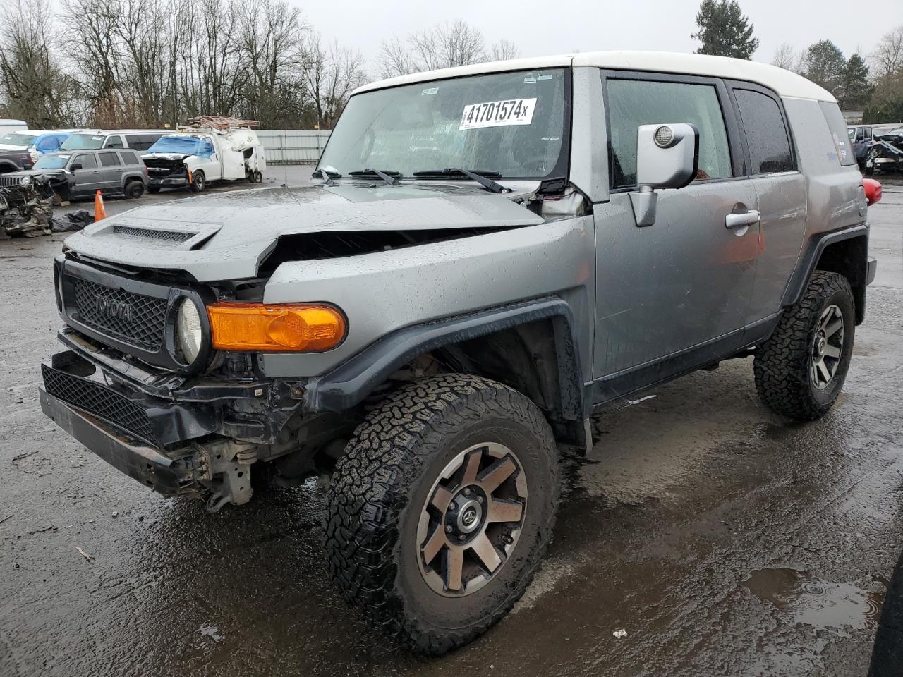 toyota fj cruiser 2010 jtebu4bf9ak090692