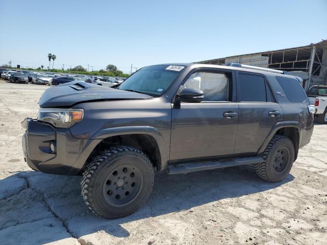 toyota 4runner sr 2018 jtebu5jr3j5491851