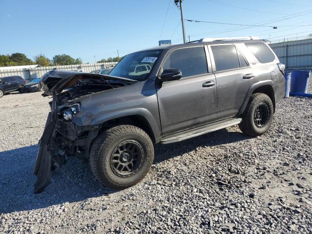 toyota 4runner sr 2018 jtebu5jr3j5565883