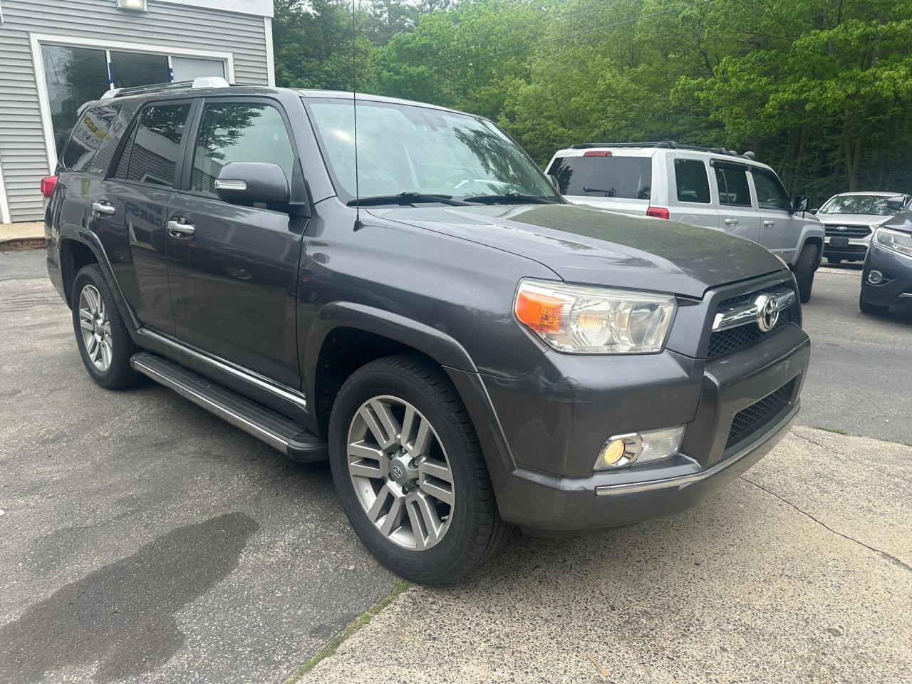 toyota 4runner 2011 jtebu5jr4b5038061