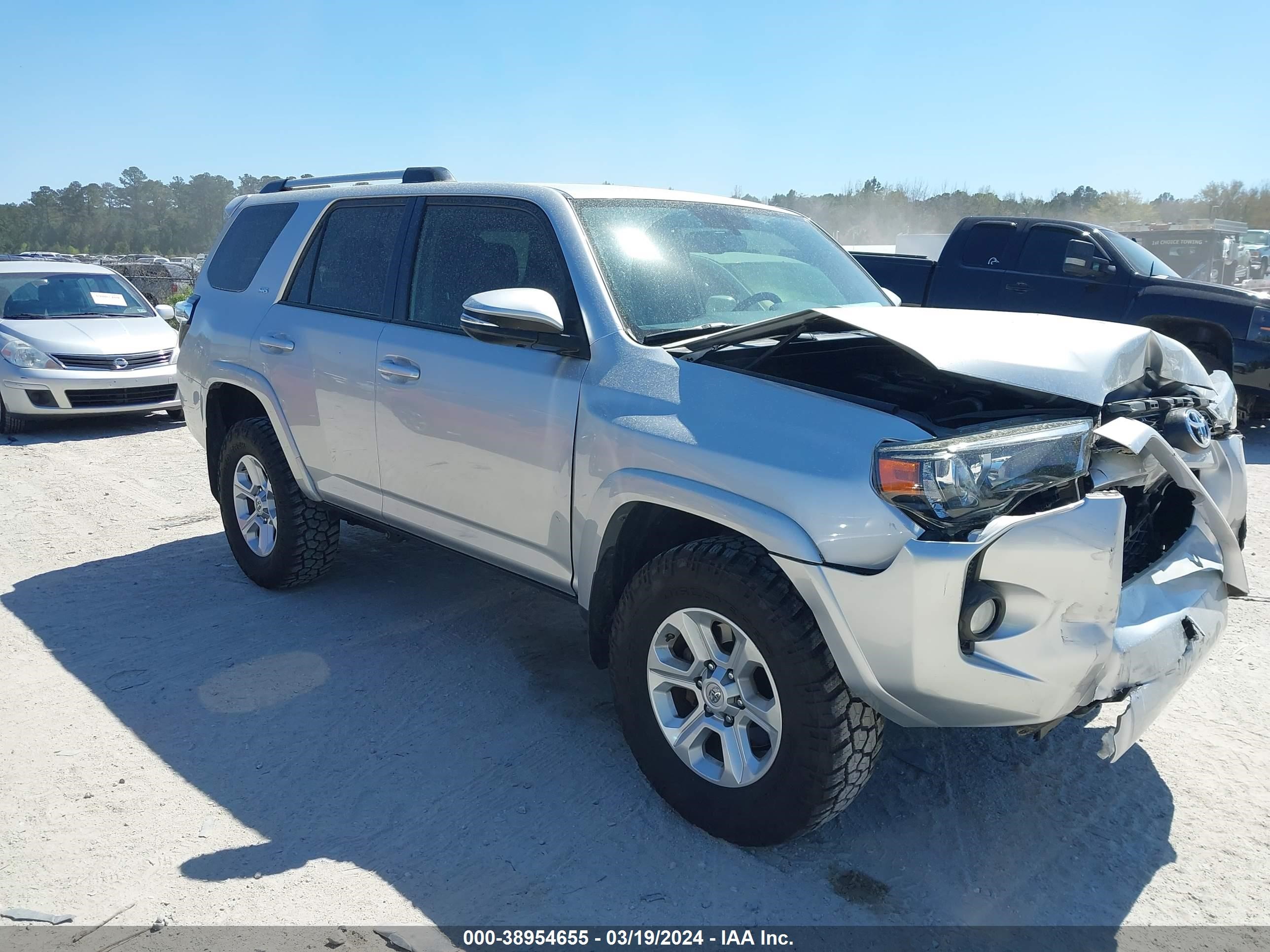 toyota 4runner 2019 jtebu5jr6k5681063