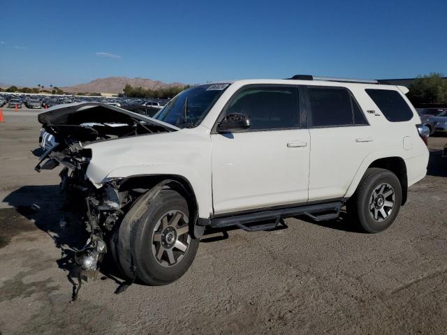 toyota 4runner sr 2018 jtebu5jr7j5586560