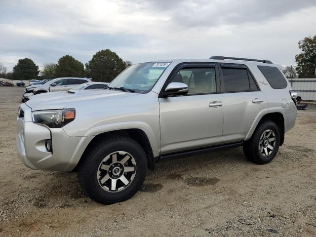 toyota 4runner sr 2020 jtebu5jr7l5786471