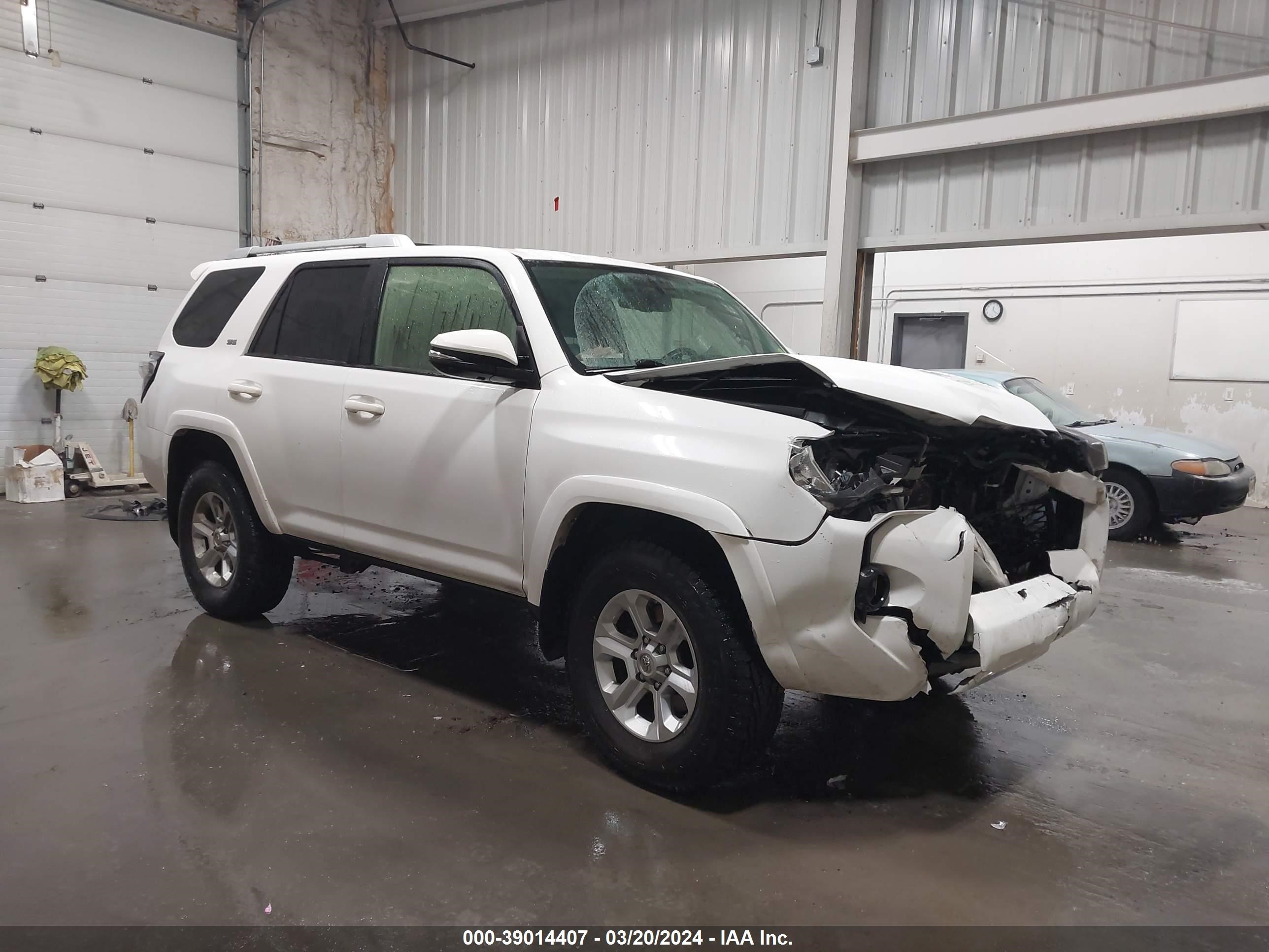 toyota 4runner 2018 jtebu5jr8j5532393