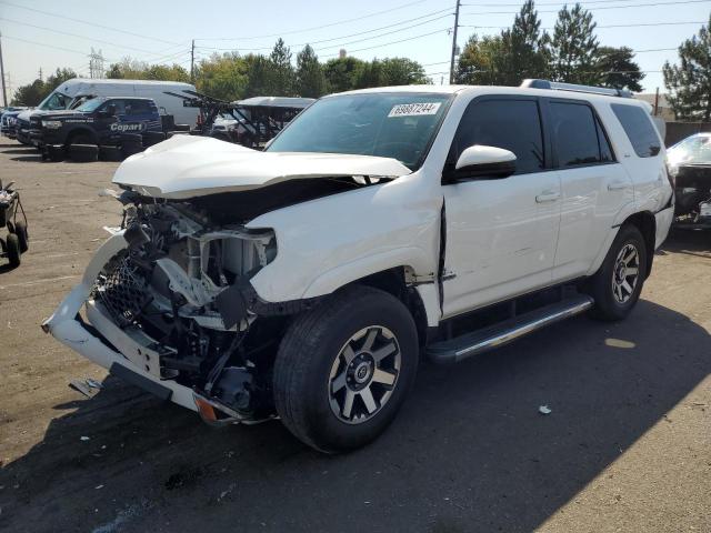 toyota 4runner sr 2019 jtebu5jr8k5662739