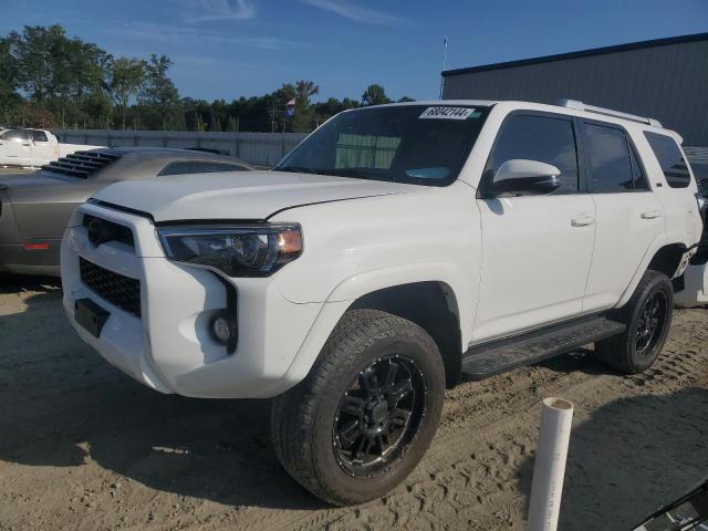 toyota 4runner sr 2018 jtebu5jr9j5500701