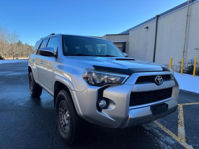 toyota 4runner sr 2018 jtebu5jr9j5529003