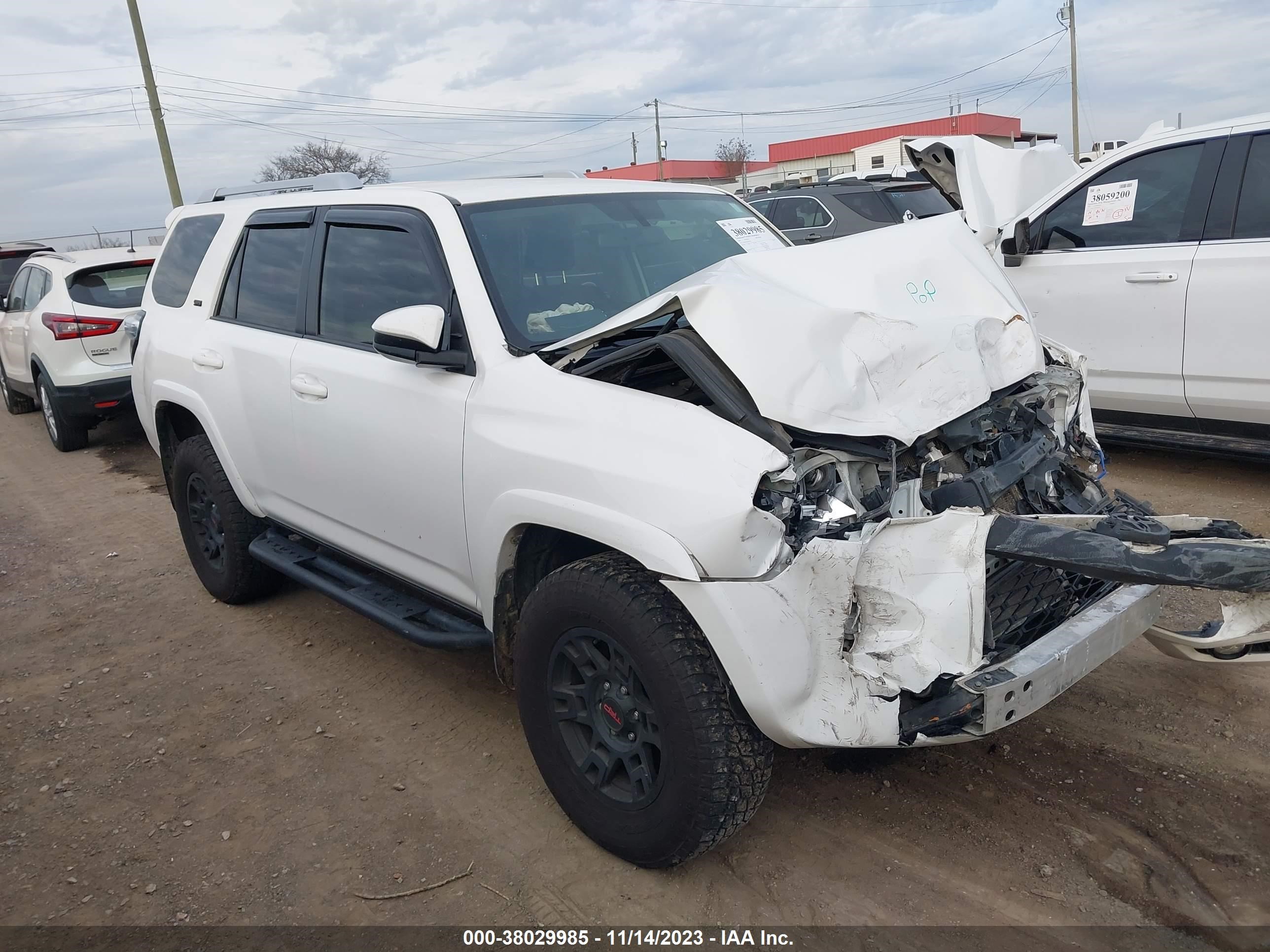 toyota 4runner 2018 jtebu5jr9j5562910