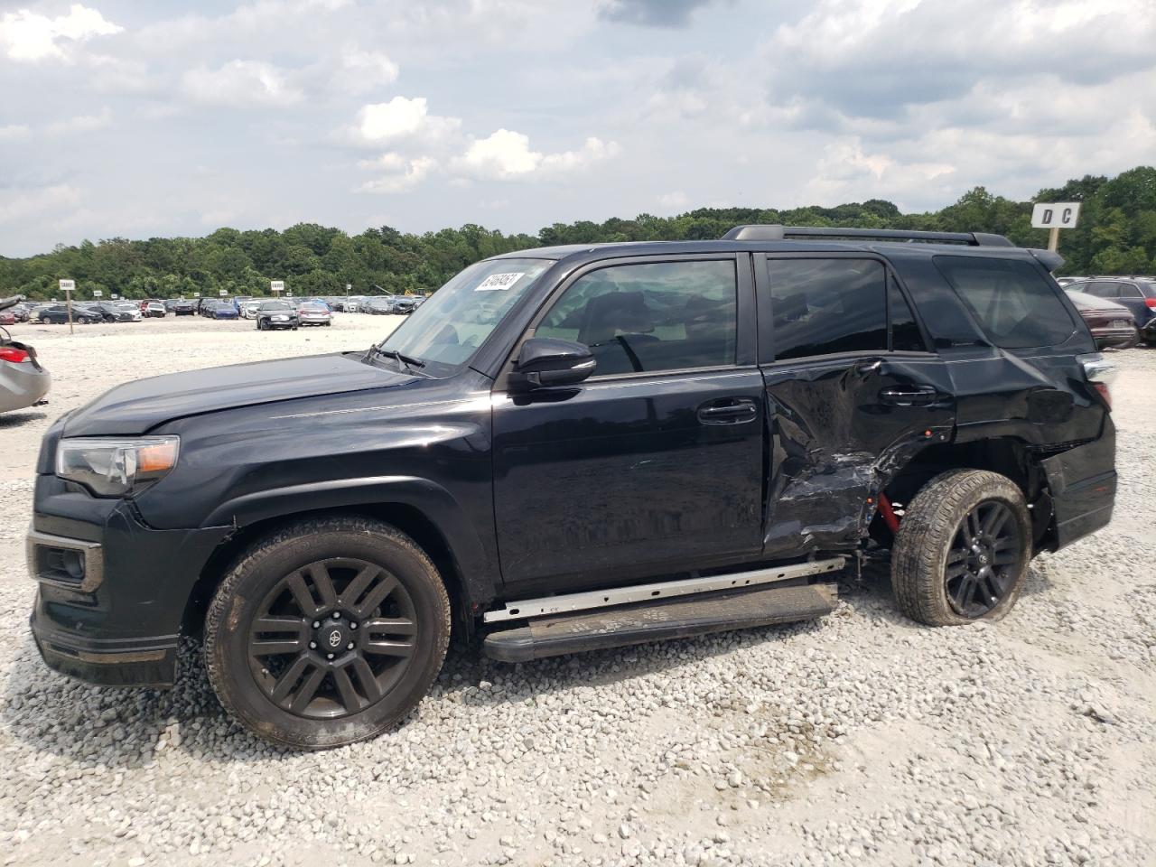 toyota 4runner 2021 jtecu5jr8m5237481