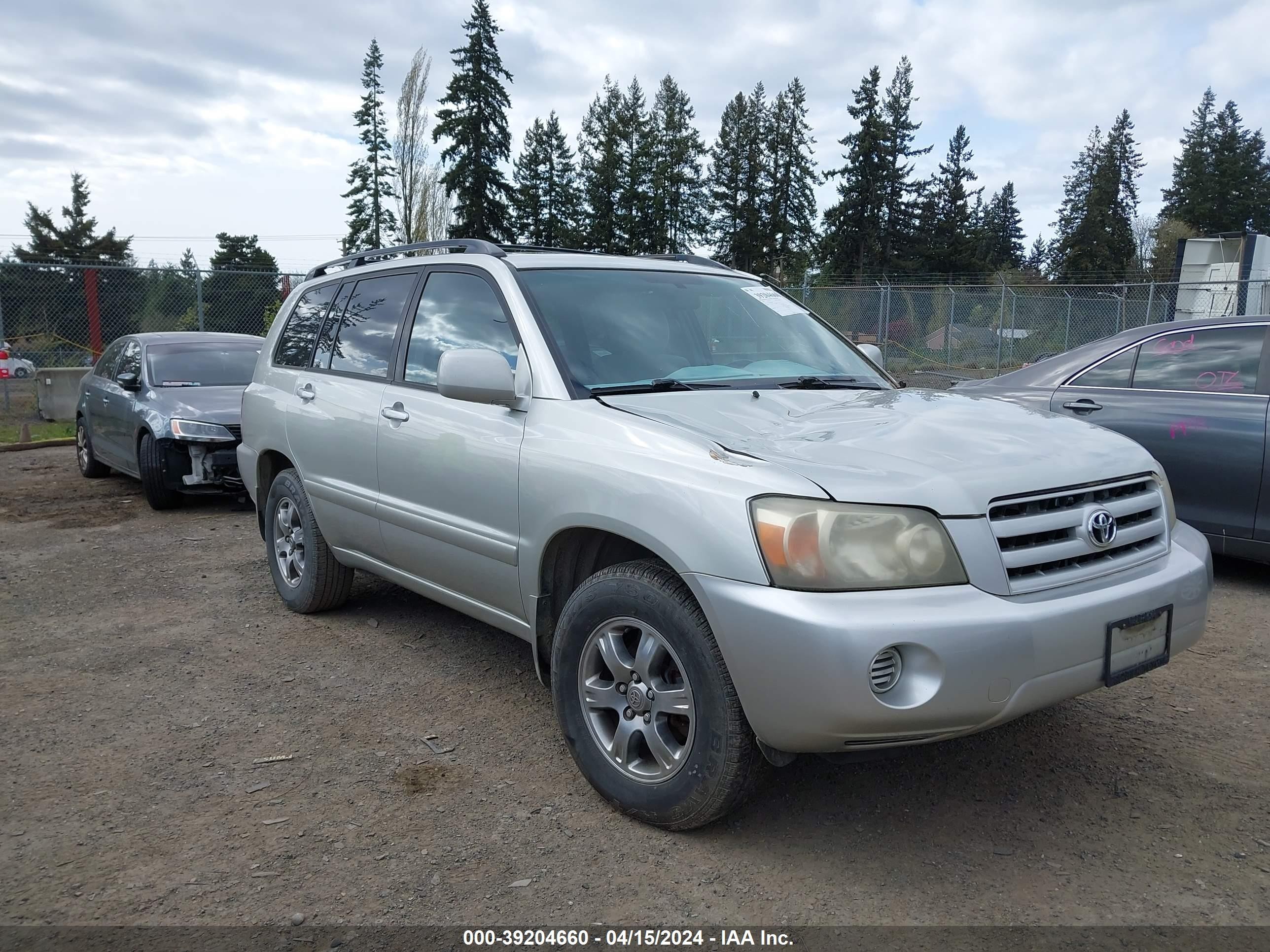 toyota highlander 2004 jtedp21a040041889