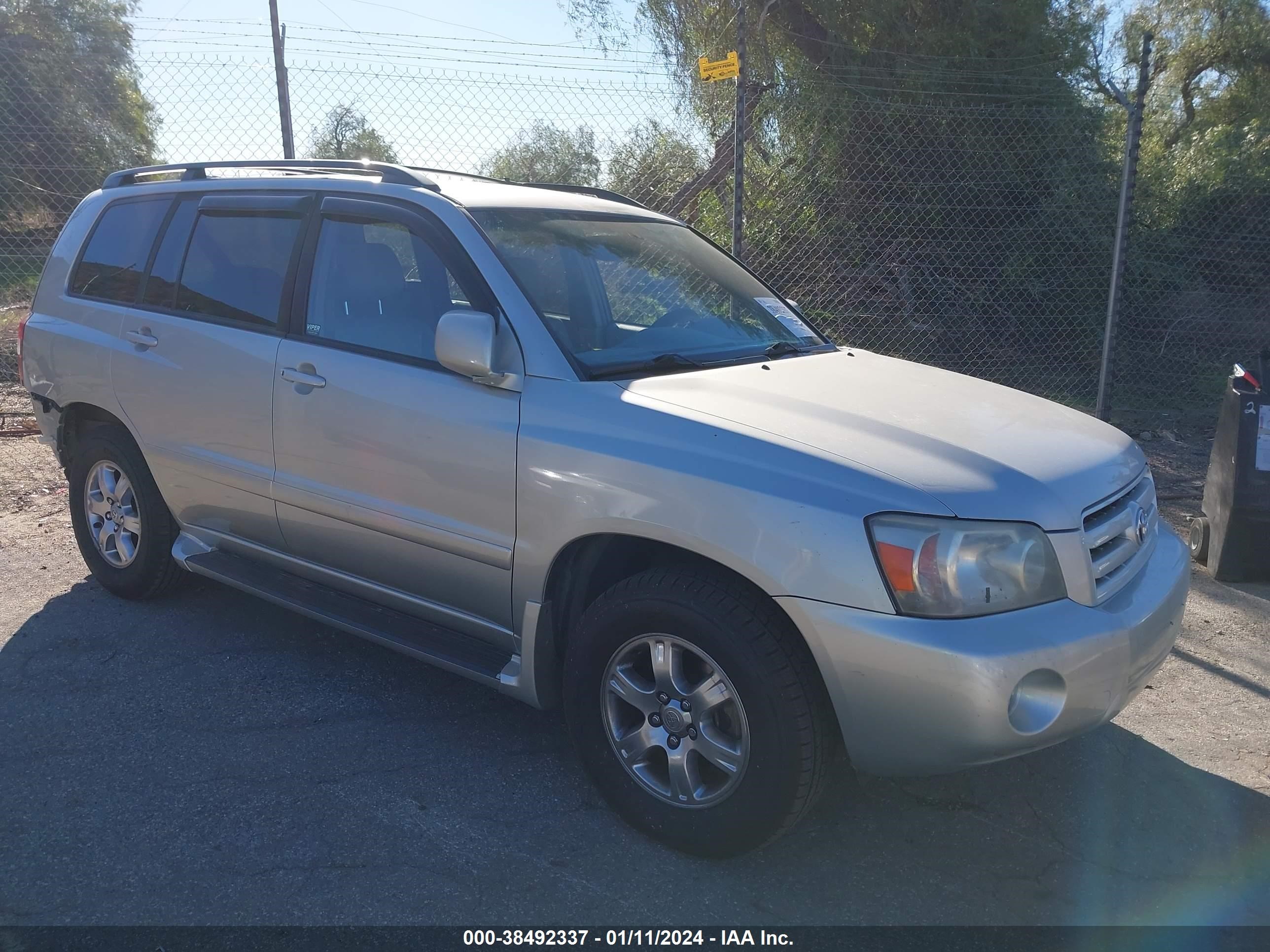 toyota highlander 2005 jtedp21a050055471