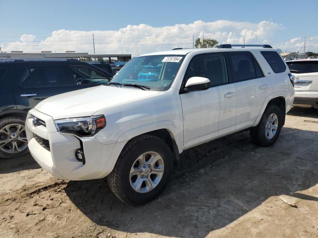 toyota 4runner sr 2024 jteeu5jr0r5306941