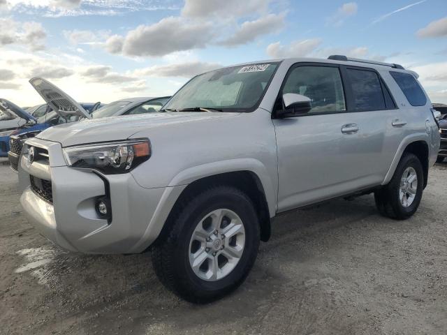 toyota 4runner sr 2024 jteeu5jr3r5306111