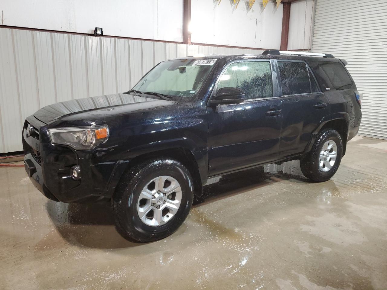 toyota 4runner sr 2024 jtemu5jr2r6220701