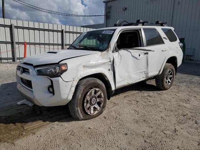 toyota 4runner sr 2022 jtepu5jr0n6002019