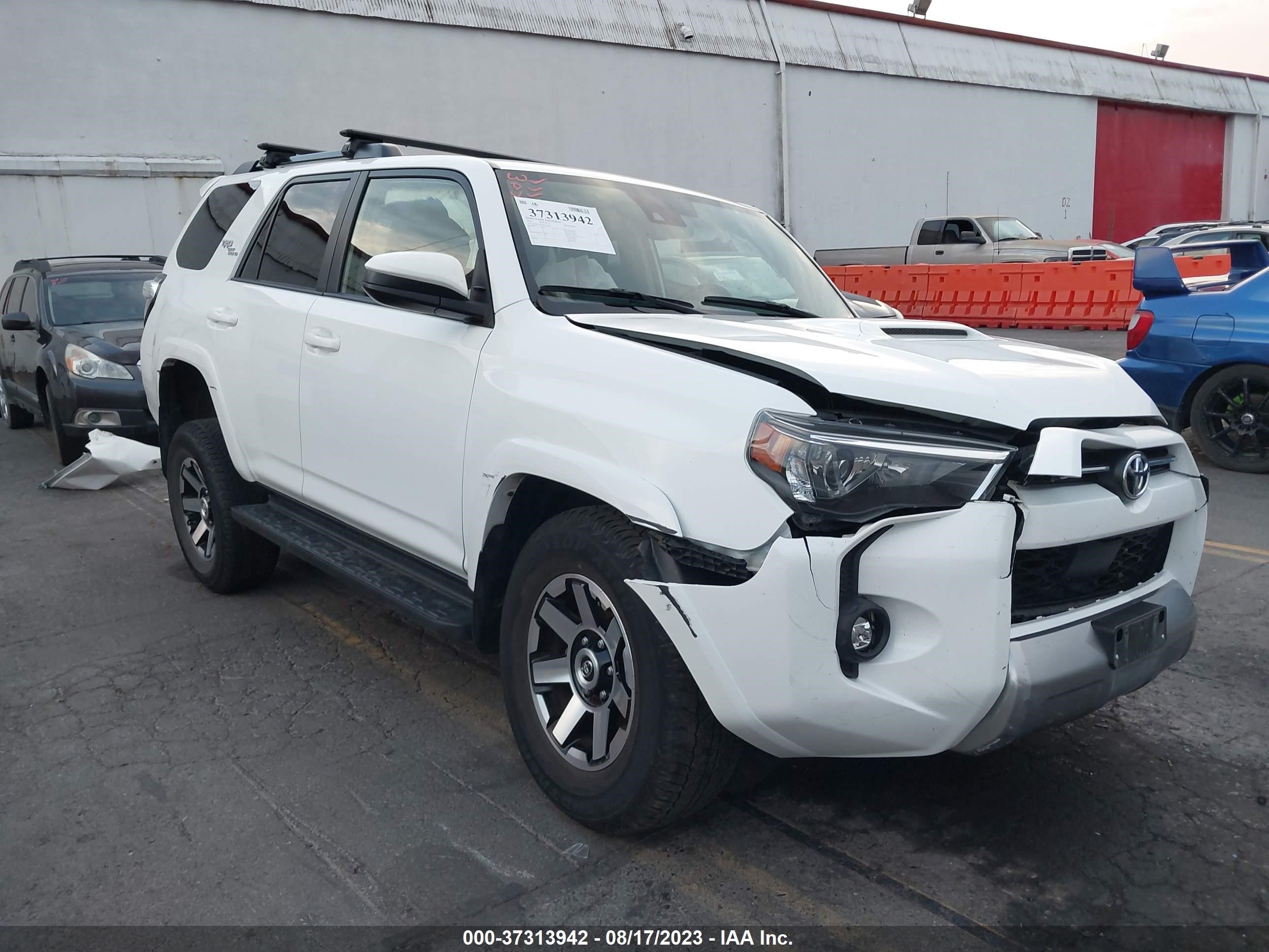 toyota 4runner 2021 jtepu5jr3m5936437