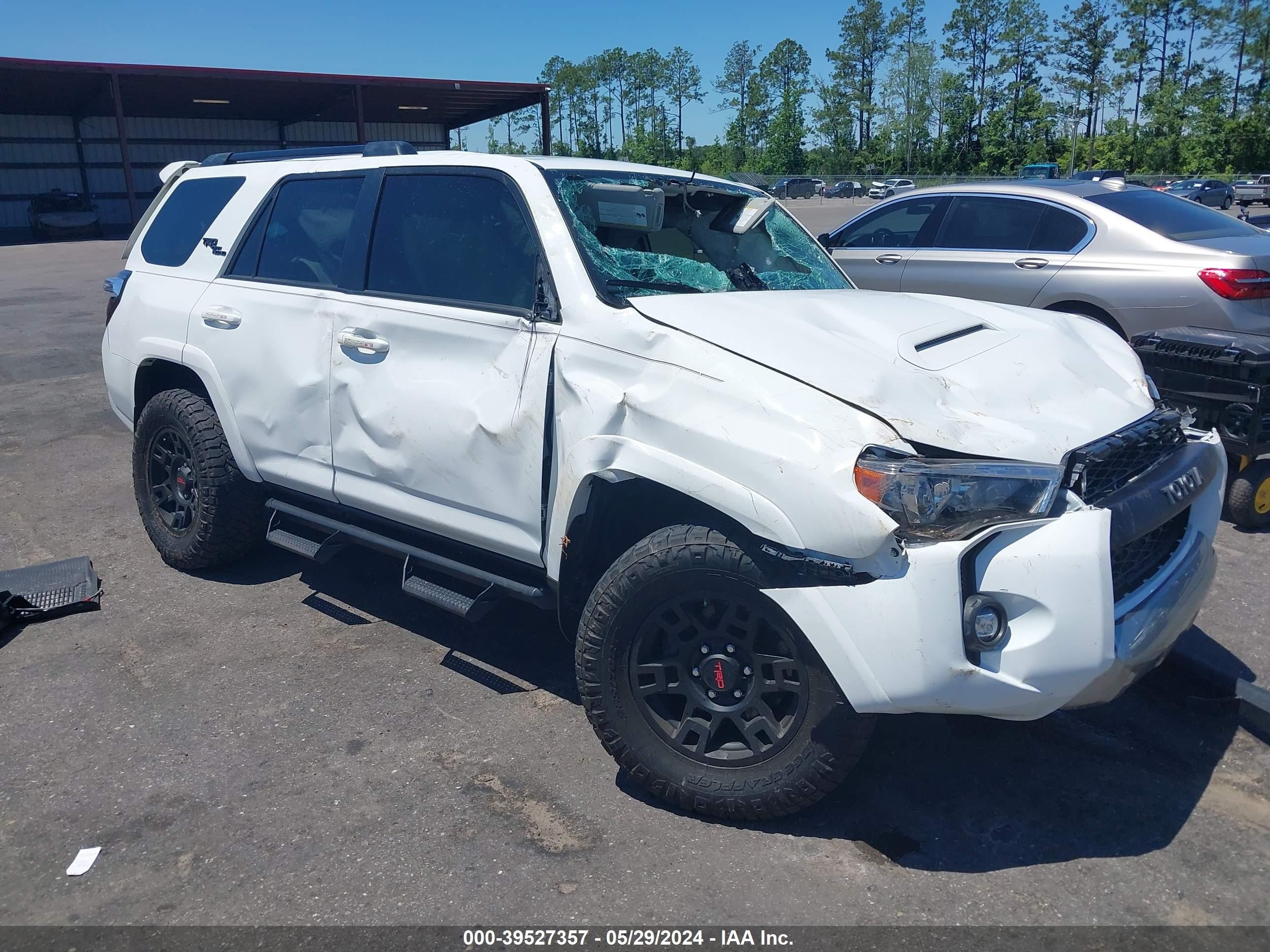 toyota 4runner 2022 jtepu5jr3n6010129