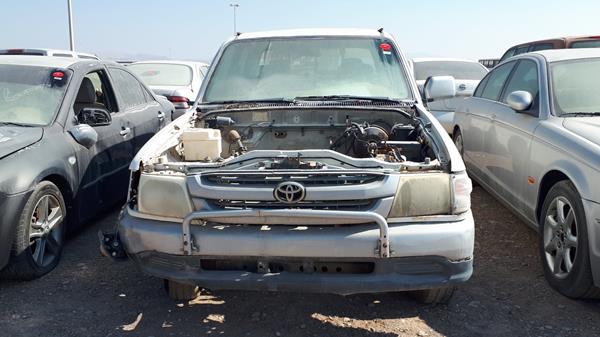 toyota hilux 2003 jtfem496230129104