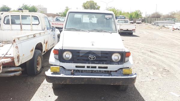 toyota land cruiser 2001 jtflb71jx18000718