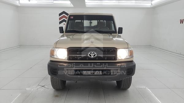 toyota land cruiser 2016 jtflu71j8g7037503