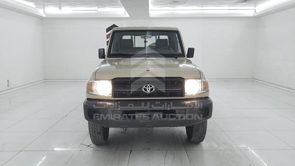 toyota land cruiser 2016 jtflu71j8g7037596