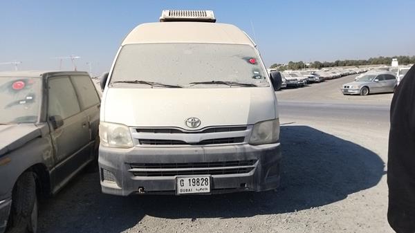 toyota hiace 2011 jtfpx22p5b0027673