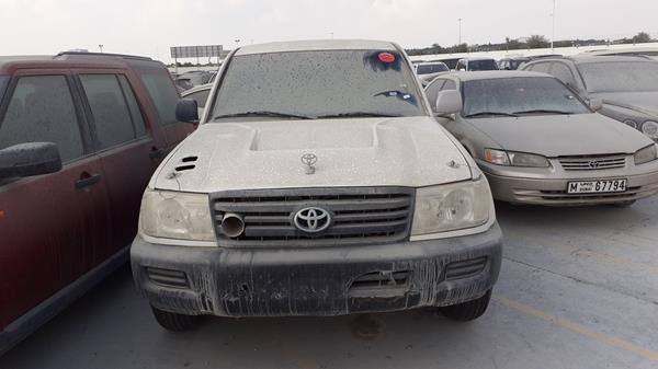 toyota land cruiser 2006 jtghj01j563008676