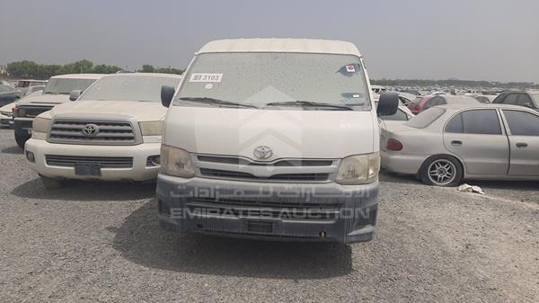 toyota hiace 2013 jtgrx12p2d8038889